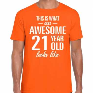 Awesome 21 year / verjaardag cadeau t shirt oranje heren