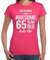 Awesome 65 year verjaardag cadeau t-shirt roze dames