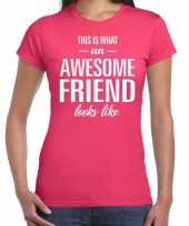 Awesome friend kado t-shirt roze dames