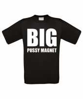 Big pussy magnet fun grote maten t-shirt zwart heren